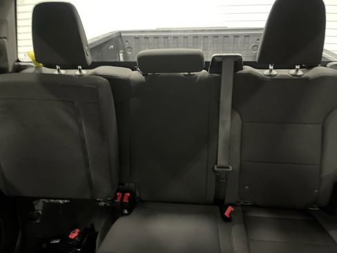 Used 2025 Chevrolet Silverado 1500 Custom Trail Boss image 13