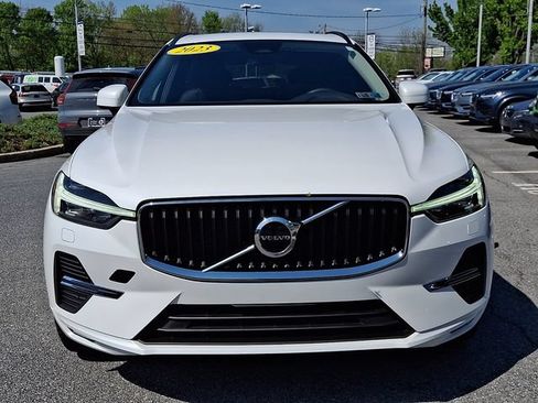 Certified 2023 Volvo XC60 B5 Core AWD/4WD image 2