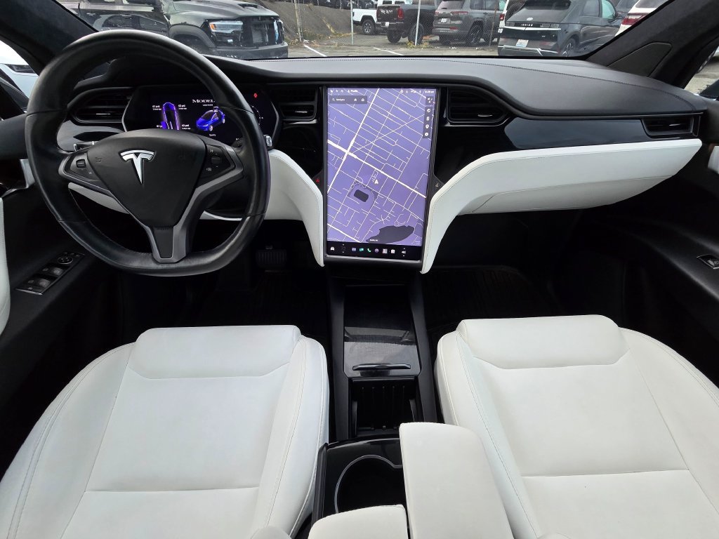 Used 2020 Tesla Model X Long Range AWD/4WD image 20