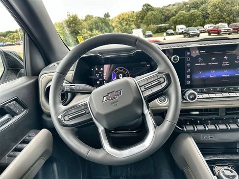 New 2026 Chevrolet Colorado ZR2 w/ Technology Package image 12