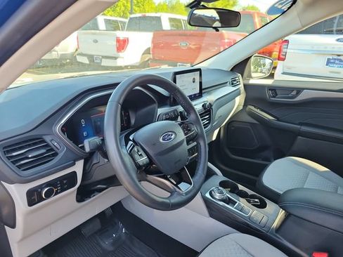 Certified 2023 Ford Escape Active AWD/4WD image 14