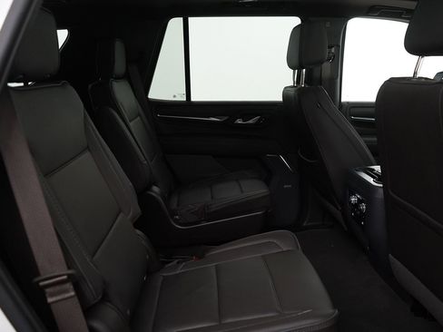 Used 2022 GMC Yukon Denali image 11