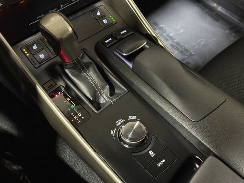 Used 2014 Lexus IS 250 AWD image 38