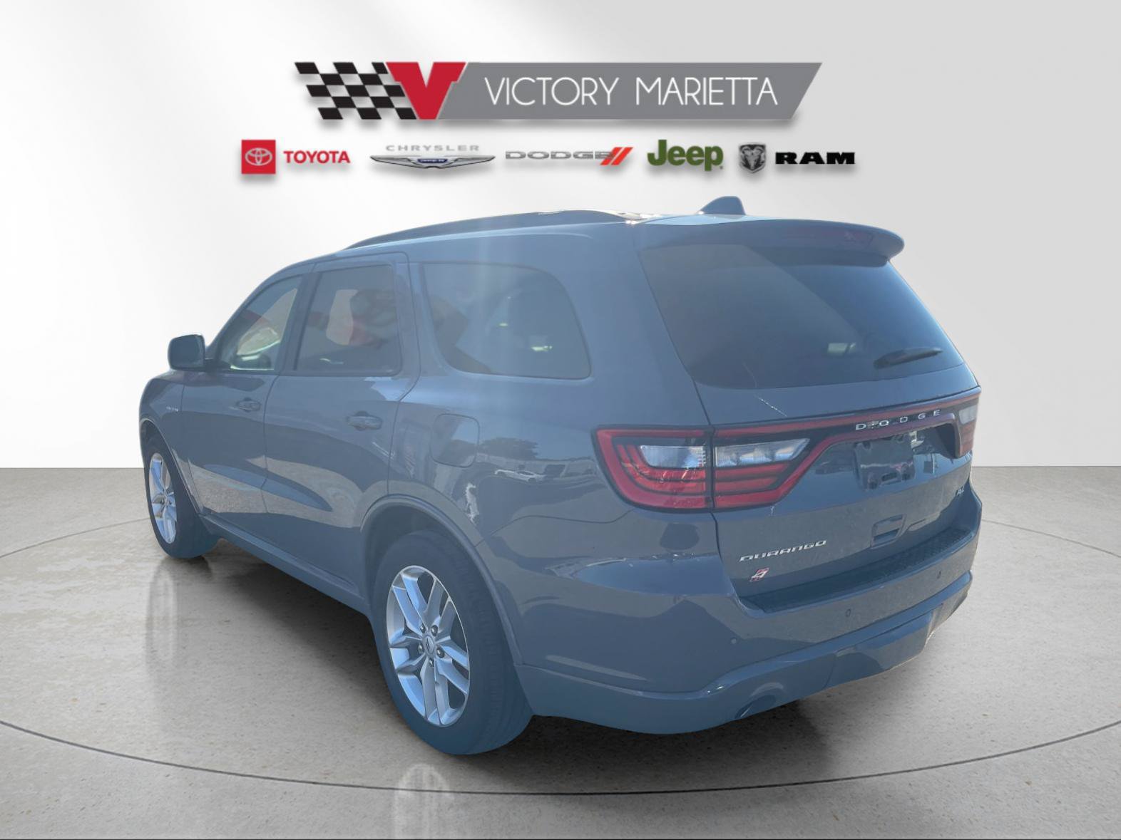 Used 2025 Dodge Durango R/T AWD/4WD image 3