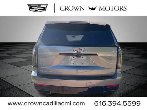 New 2026 Cadillac Escalade ESV Sport w/ Touring Package image 3