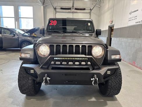 Used 2020 Jeep Wrangler Sport AWD/4WD image 3