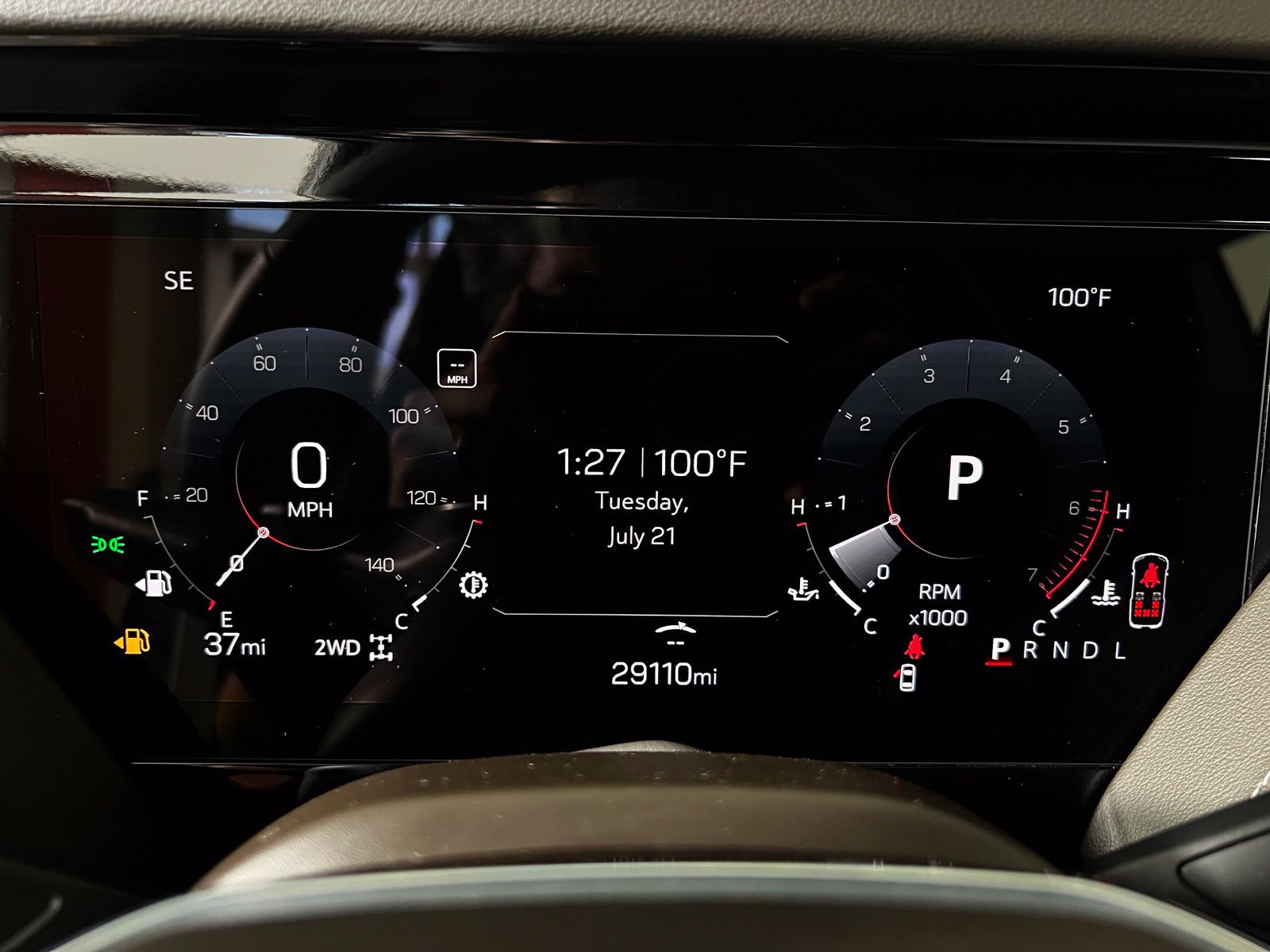 Used 2025 GMC Yukon Elevation AWD/4WD image 17