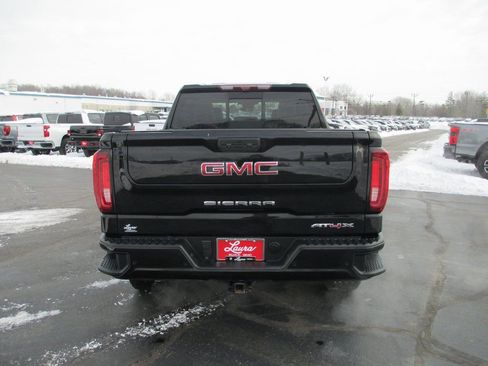Used 2022 GMC Sierra 1500 AT4X image 4