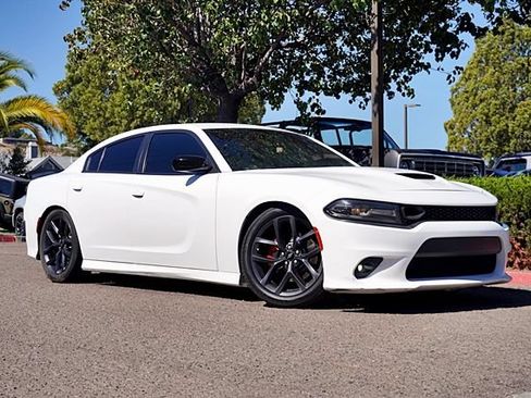 Used 2019 Dodge Charger GT w/ Blacktop Package RWD image 2