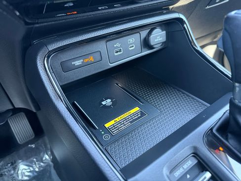 Used 2024 Honda CR-V EX-L image 24