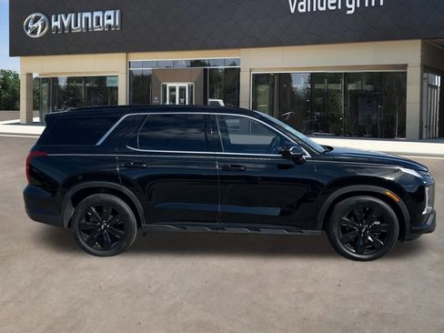 Used 2023 Hyundai Palisade XRT w/ Cargo Package image 12
