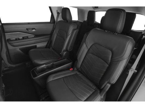 Used 2024 Nissan Pathfinder Platinum w/ Cargo Package FWD image 16