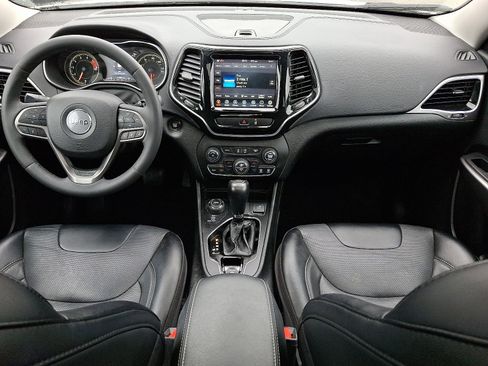 Used 2022 Jeep Cherokee Limited w/ Mopar Interior Package image 15