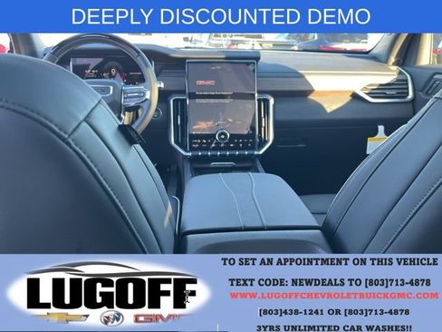New 2026 GMC Acadia Denali w/ Super Cruise Package FWD image 18