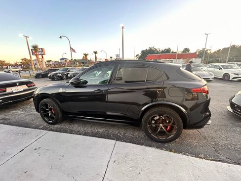 Used 2022 Alfa Romeo Stelvio Quadrifoglio w/ Active Assist Plus Package image 5
