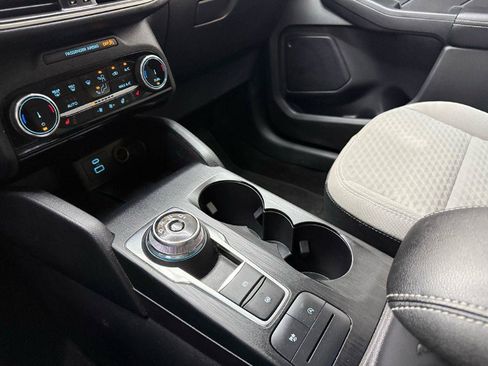Used 2022 Ford Escape SE w/ Convenience Package AWD/4WD image 19