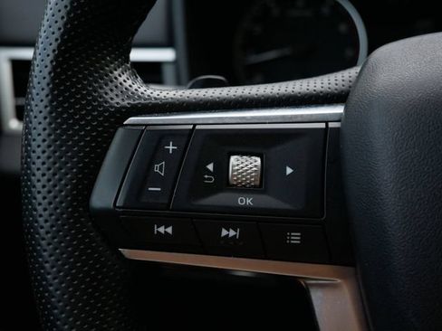 Used 2025 Mitsubishi Outlander SE AWD/4WD image 18