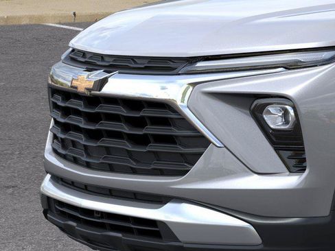 New 2026 Chevrolet TrailBlazer LT w/ Convenience Package AWD/4WD image 13