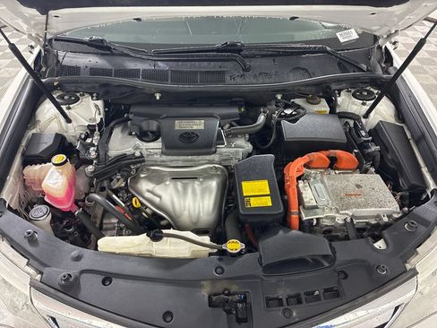 Used 2012 Toyota Camry XLE w/ Leather Pkg FWD image 33