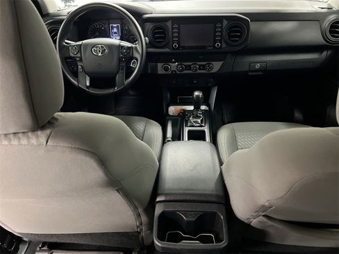 Used 2020 Toyota Tacoma SR5 image 10