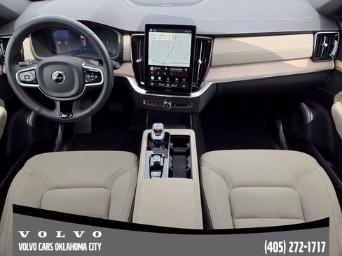 Used 2026 Volvo XC90 B6 Plus w/ Protection Package Premier AWD/4WD image 20