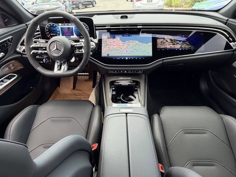 New 2026 Mercedes-Benz E 53 AMG e 4MATIC Sedan image 30
