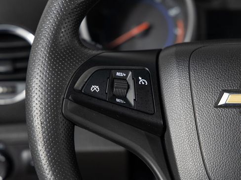 Used 2014 Chevrolet Cruze LT image 30