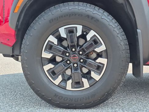 Used 2023 Nissan Frontier PRO-4X w/ Pro Convenience Package AWD/4WD image 6