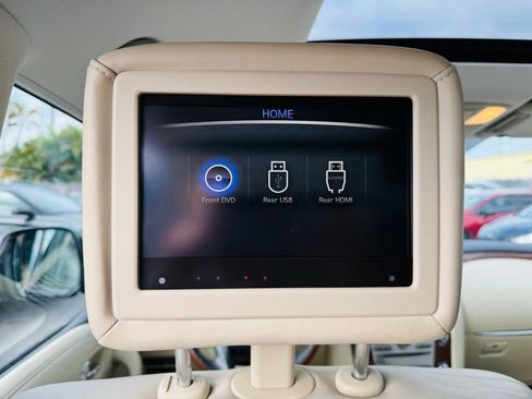 Used 2018 INFINITI QX80 DRIVER ASSISTANCE PACKAGE w/ Driver Assistance Package image 16