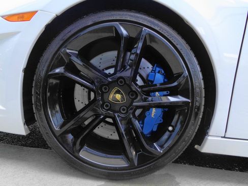 Used 2014 Lamborghini Gallardo LP 560-4 AWD/4WD image 22