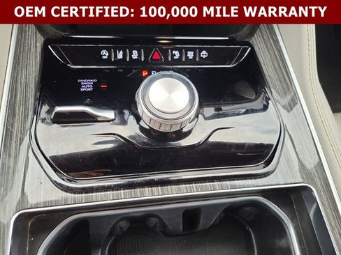 Used 2022 Jeep Wagoneer Series II AWD/4WD image 36