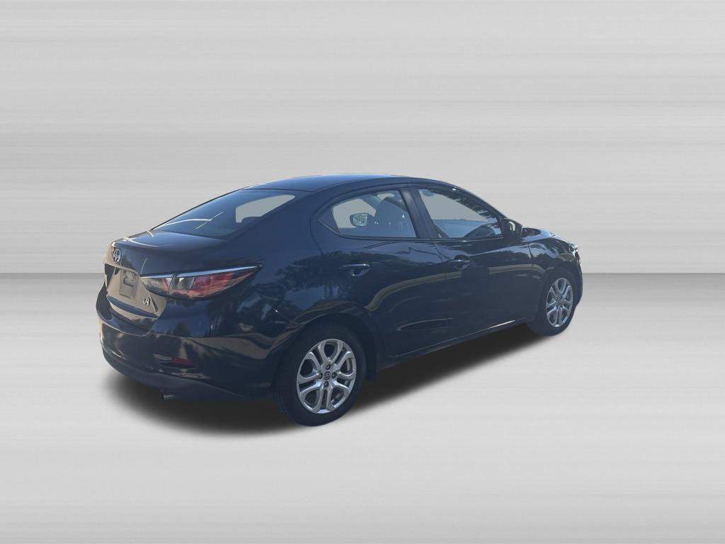 Used 2016 Scion iA FWD image 4