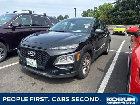 Used 2021 Hyundai Kona SE w/ Cargo Package FWD image 1