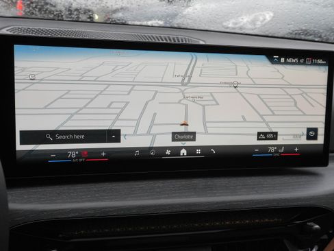 Certified 2025 BMW 330i Sedan image 23