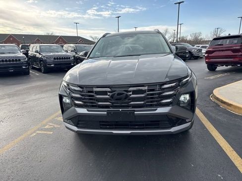 Used 2026 Hyundai Tucson Limited AWD/4WD image 5