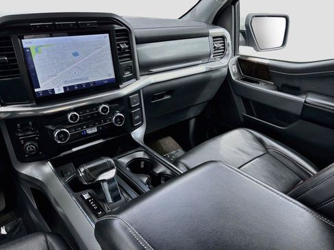 Used 2021 Ford F150 Lariat w/ FX4 Off-Road Package AWD/4WD image 23