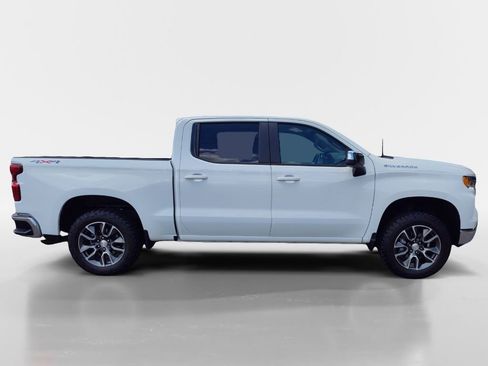 Used 2023 Chevrolet Silverado 1500 LT AWD/4WD image 7