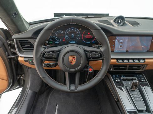 New 2026 Porsche 911 Carrera 4S AWD/4WD image 30