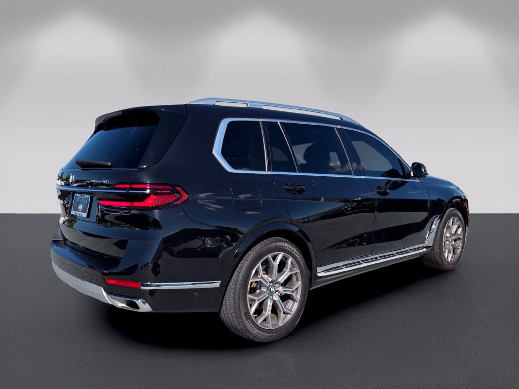 Used 2024 BMW X7 xDrive40i AWD/4WD image 4