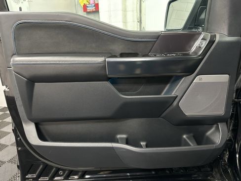 Used 2024 Ford F150 Platinum w/ FX4 Off-Road Package image 19