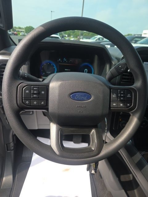 Used 2025 Ford F150 STX w/ Equipment Group 200A AWD/4WD image 15