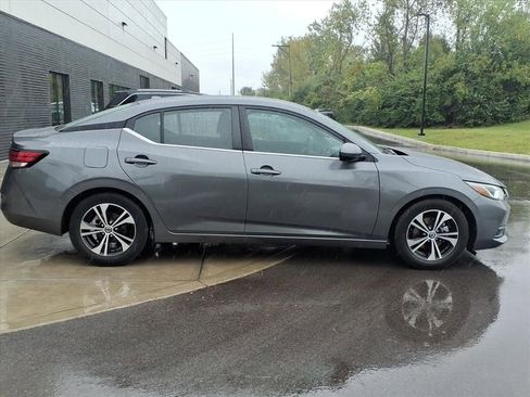 Used 2022 Nissan Sentra SV image 8