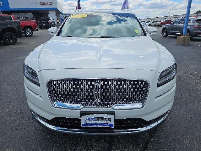 Used 2023 Lincoln Nautilus Reserve w/ Equipment Group 201A FWD image 12