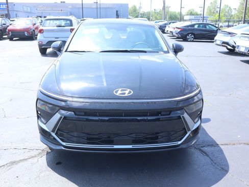 New 2026 Hyundai Sonata SE FWD image 8