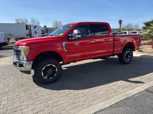 Used 2017 Ford F250 Lariat w/ Chrome Package image 2