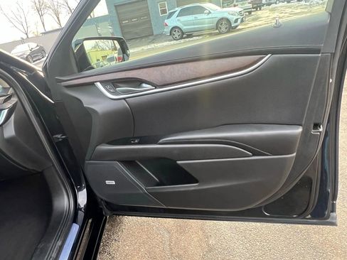 Used 2019 Cadillac XTS Luxury image 27