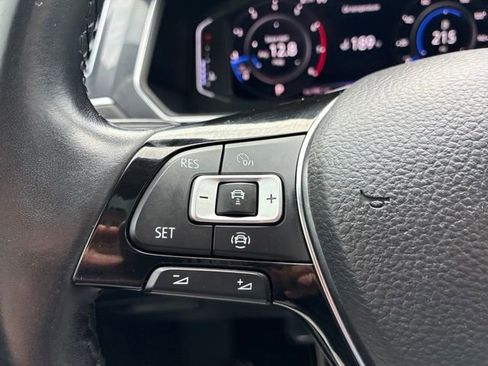 Used 2019 Volkswagen Tiguan SEL AWD/4WD image 25