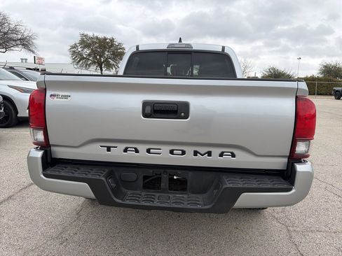 Used 2023 Toyota Tacoma SR w/ SR Convenience Package image 7