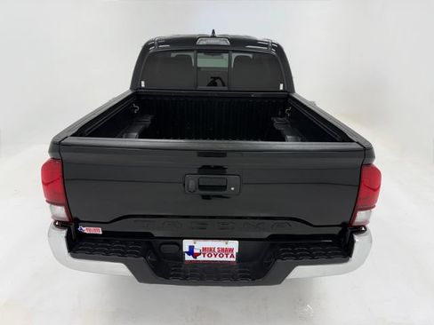 Used 2023 Toyota Tacoma SR5 RWD image 39