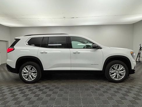New 2026 GMC Acadia Elevation w/ Elevation Premium Package FWD image 8